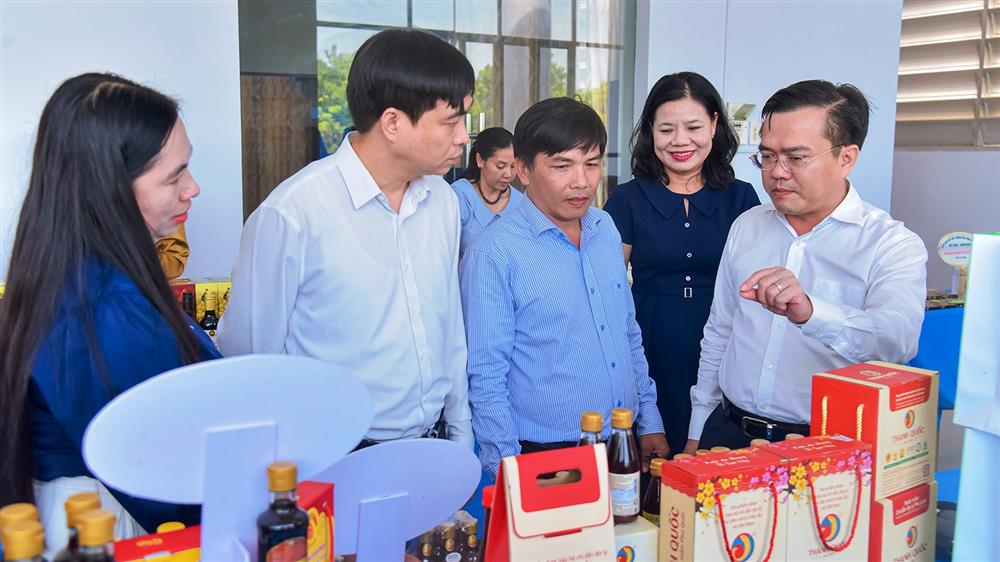 An Giang kích hoạt thương mại trên tuyến biên giới Tây Nam